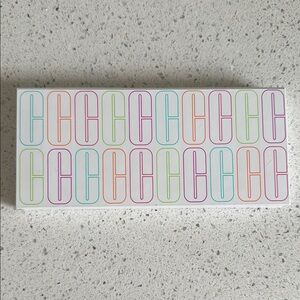 Clinique Multicolor Logo Palette